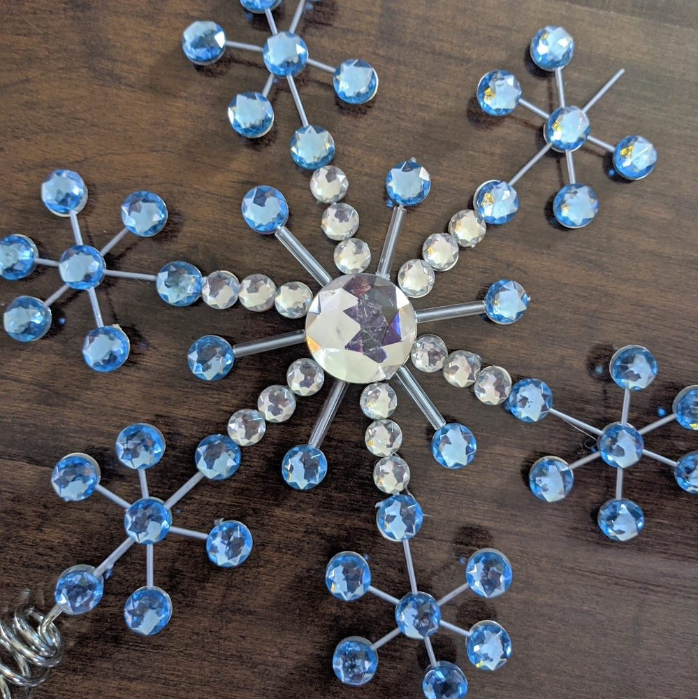 ❗ SOLD ❗Bling Rhinestone Snowflake Tree Topper - Picture 2 of 6
